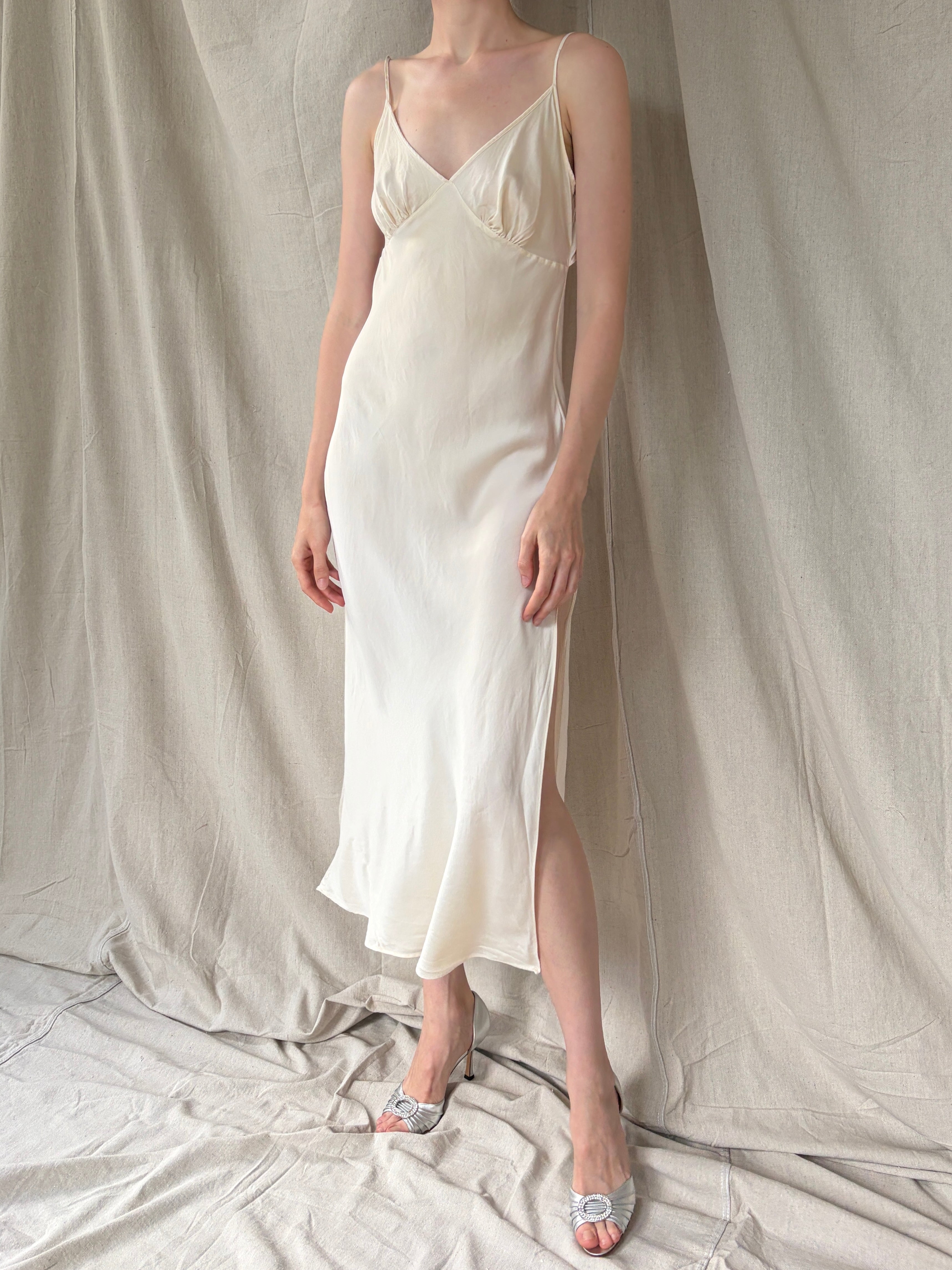 Victoria's Secret 2001 Ivory Silk Satin Tie Back Slip Dress – Toots Vintage