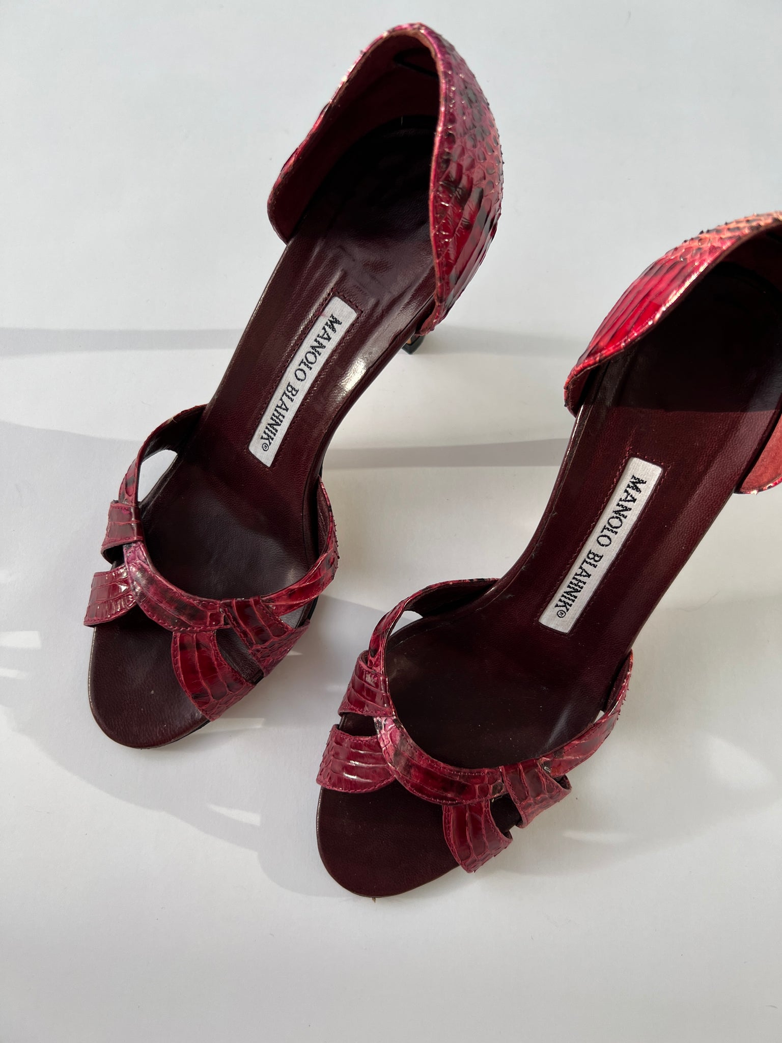 Manolo Blahnik Red Python D’Orsay Heels - 35