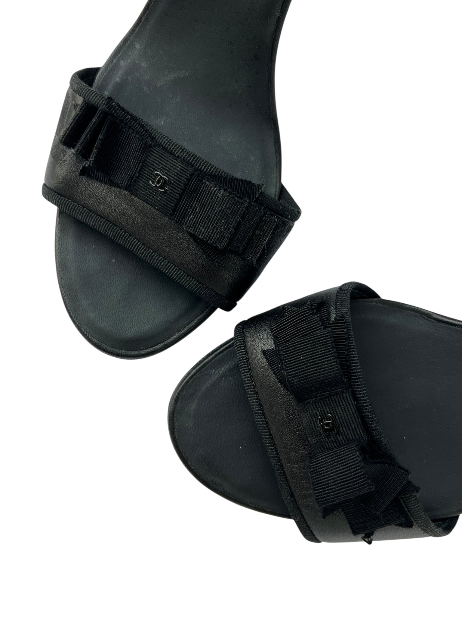 Chanel Black Leather Grosgrain Bow Heeled Sandals - 40.5