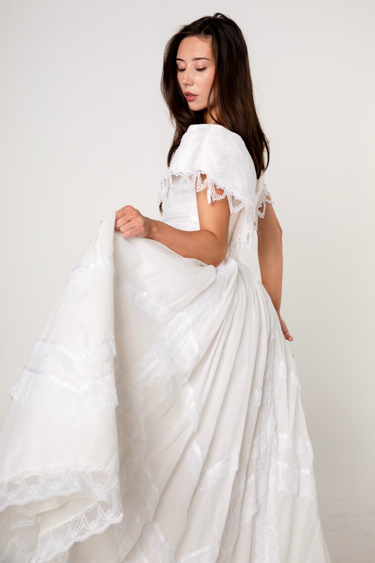 Jessica McClintock White Cotton Lace Wedding Dress
