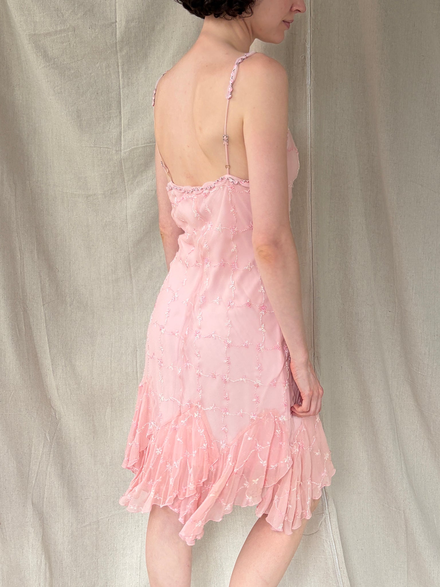betsey johnson pink ruffle dress Silk Floral Embroidered – Toots Vintage Sienna Sky Dresses for Size:AU6 - (US2) The SUGAR PUFF DRESS Bin-SBG 38