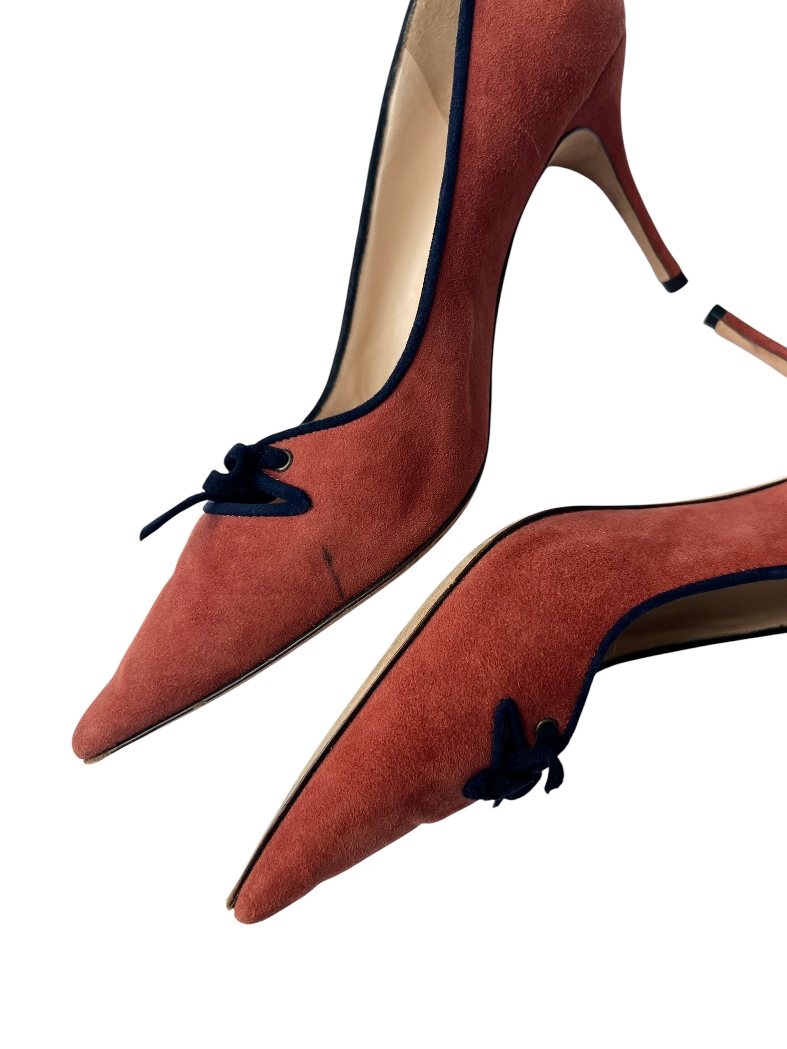 Manolo Blahnik Orange Suede Heeled Pumps - 40