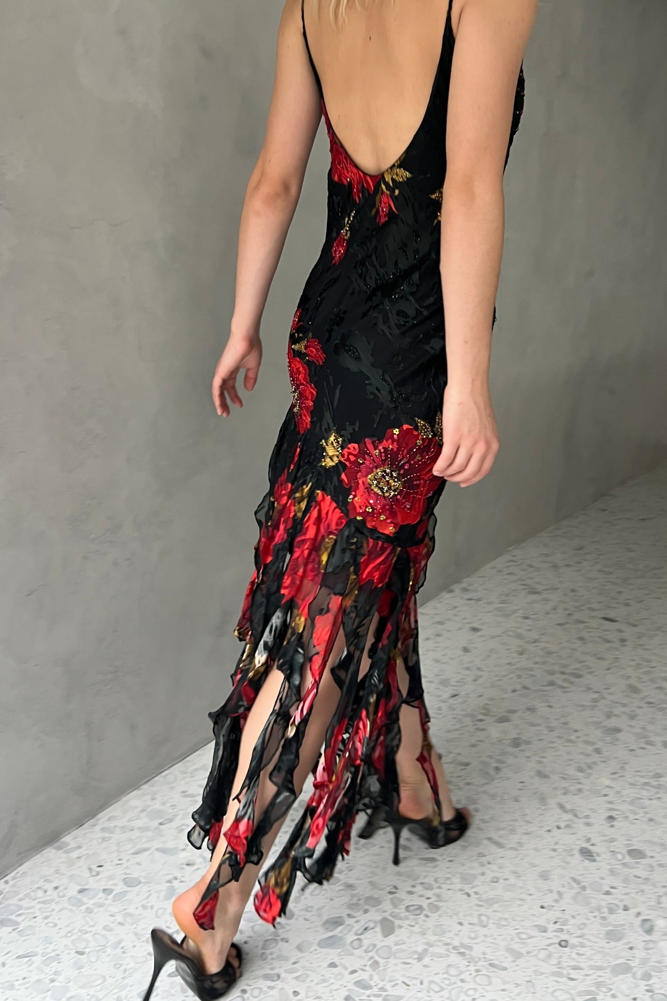 Sue Wong Black Floral Silk Devoré Fringe Beaded Dressi
